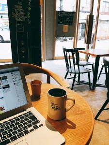 自責　自己責任　neighborhood and coffee